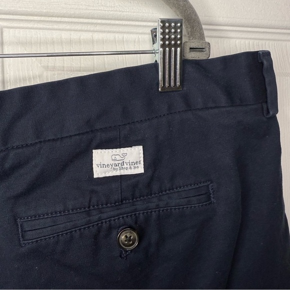 Vineyard Vines Navy Blue Flat Front Breaker Short Chino Size 42 Waist GUC - Picture 4 of 6